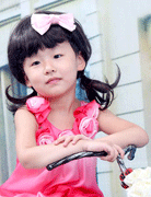 参赛选手展示 张涵越 编号（13006）