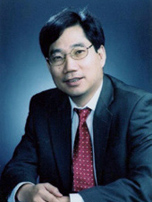 北京中医药大学校长 徐安龙