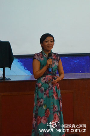 重量级嘉宾老师坐镇 整个会堂都亮了耶