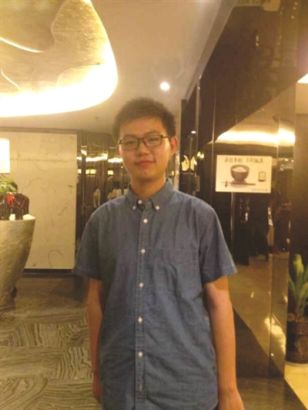 去世前三小时 绝症学子收到大学通知书