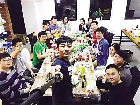 “我如何毁了我的大学”动漫制作团队