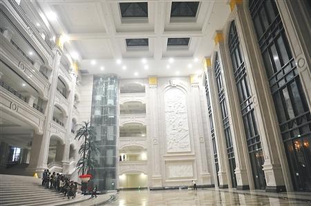 高校回应宿舍似洋房食堂像别墅：创造好环境